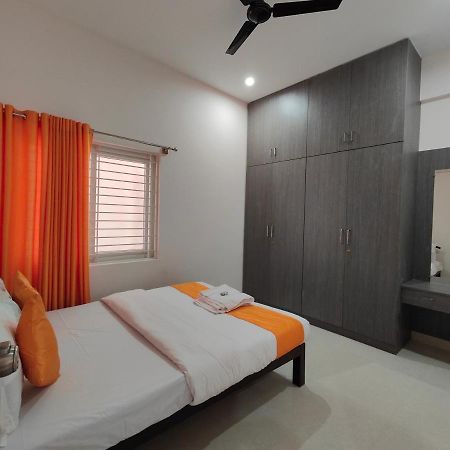 Meer Stay - Premium Service Apartments Vanivilasa Puram Exterior foto