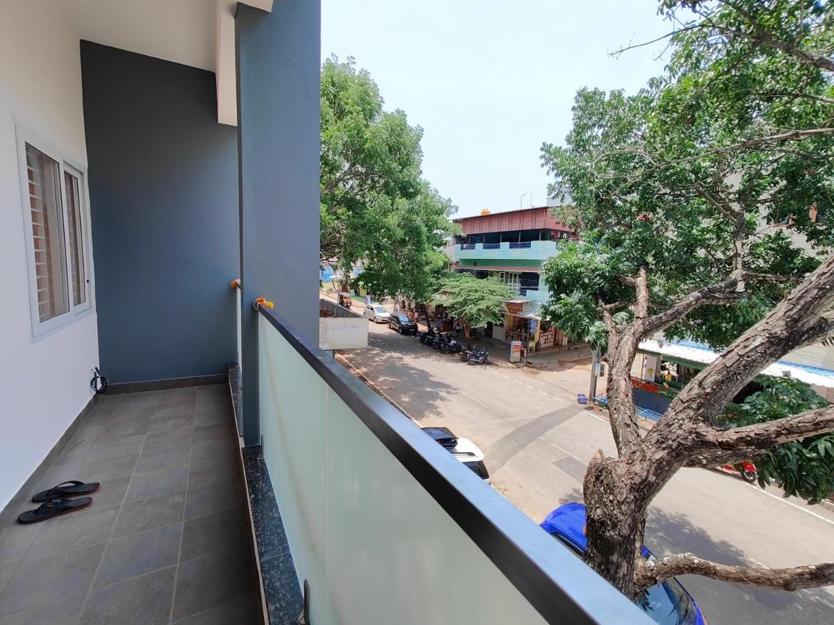 Meer Stay - Premium Service Apartments Vanivilasa Puram Exterior foto